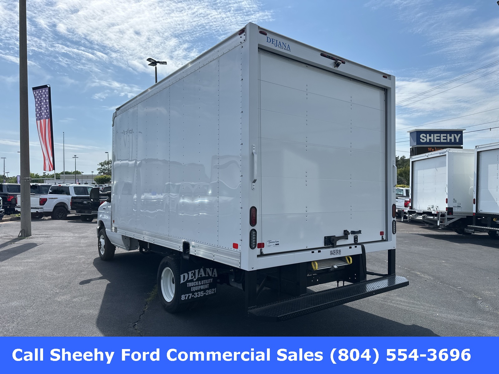 2024 Ford E-350 photo 4