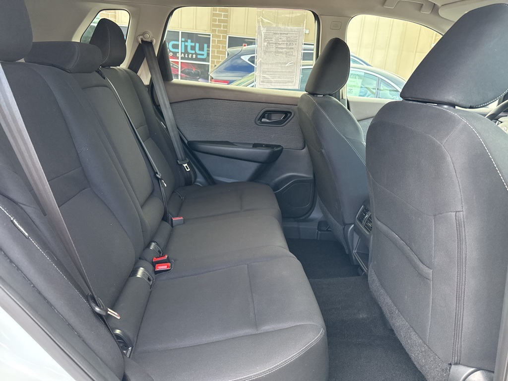 2023 Nissan Rogue S photo 12