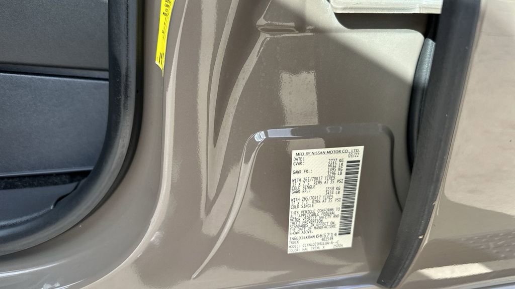 2022 Nissan Frontier Crew Cab PRO-4X photo 31