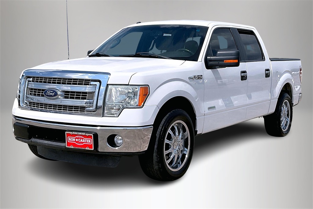 2014 Ford F-150 XLT photo 2
