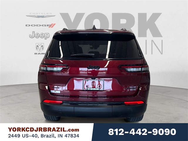 2024 Jeep Grand Cherokee Limited photo 3