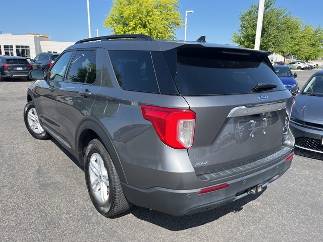 2021 Ford Explorer XLT photo 3