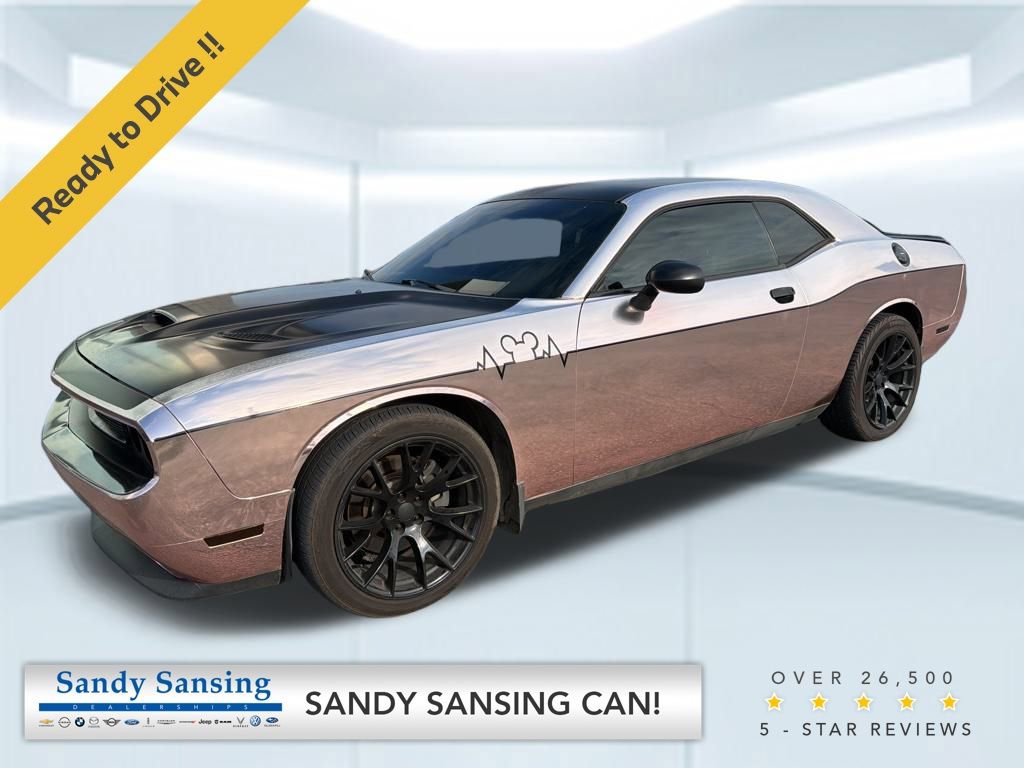 2014 Dodge Challenger R/T's photo