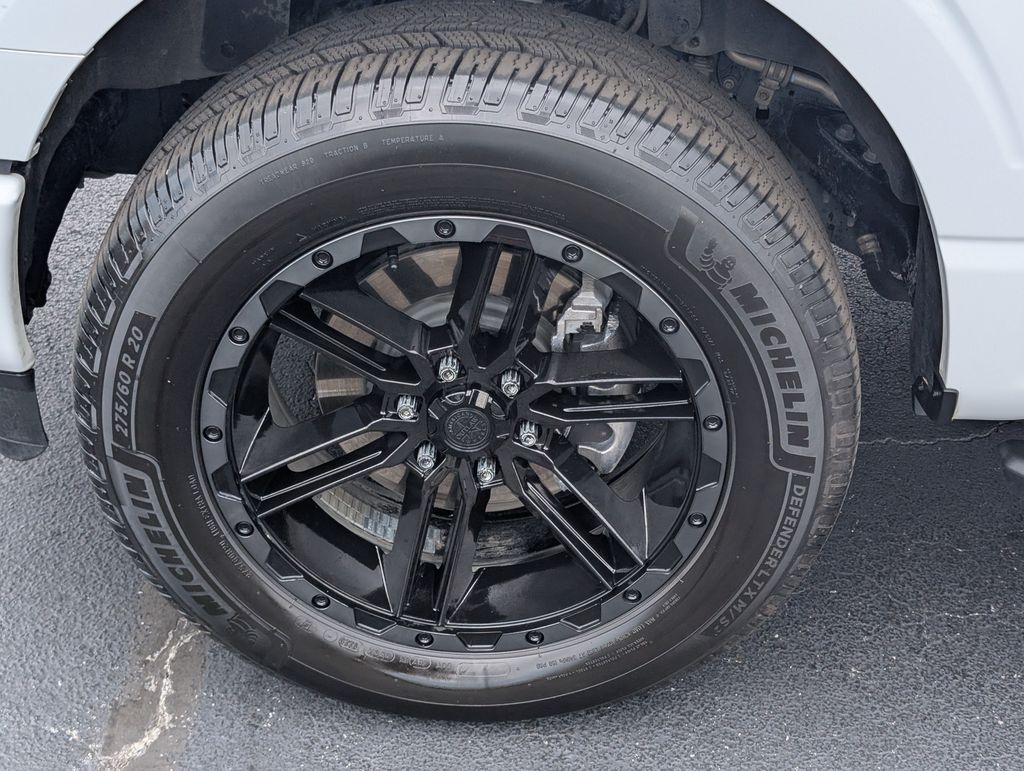 2023 Ford F-150 XLT photo 22