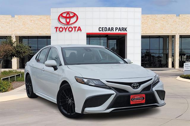 2023 Toyota Camry XSE's photo