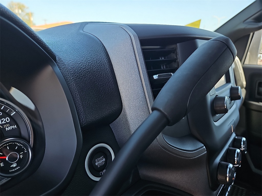 2024 Ram 5500 Tradesman photo 25