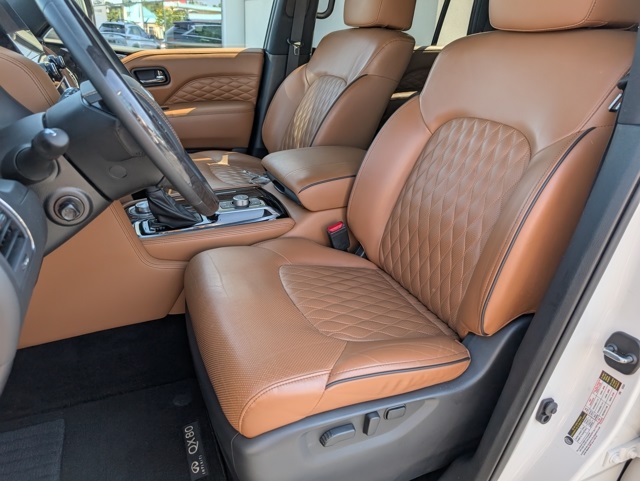 2023 Infiniti QX80 Sensory photo 5
