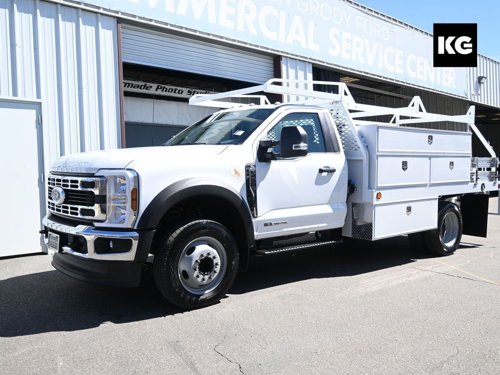2025 Ford F-450 Super Duty Chassis Cab XL's photo