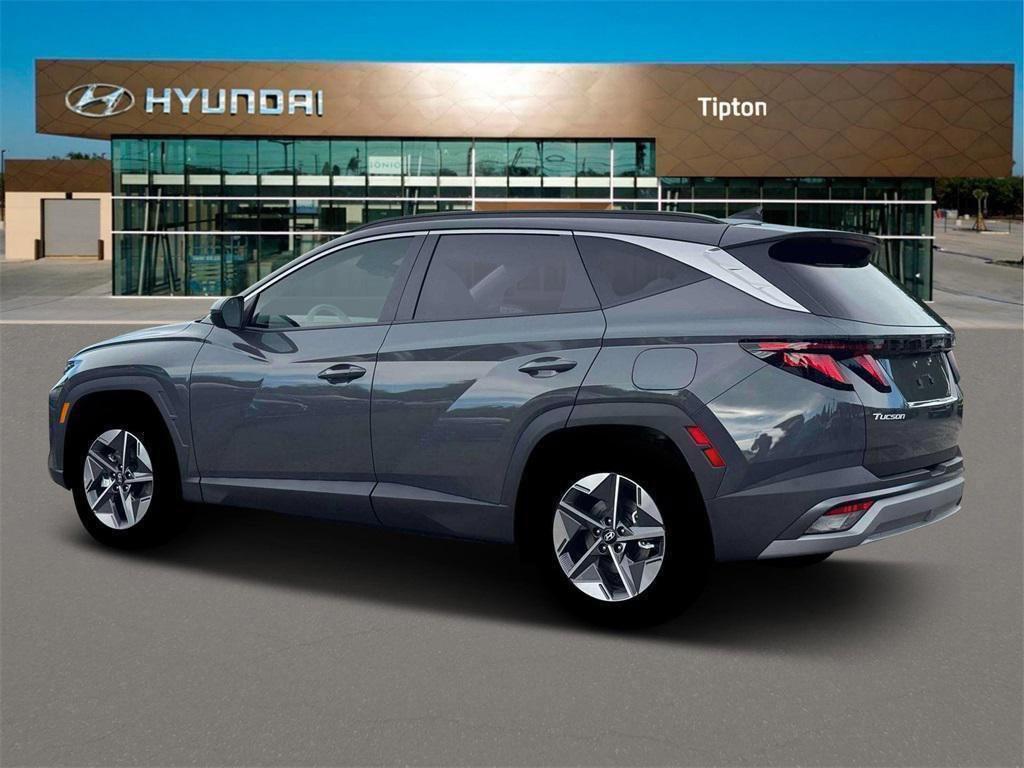 2026 Hyundai Tucson SEL photo 2