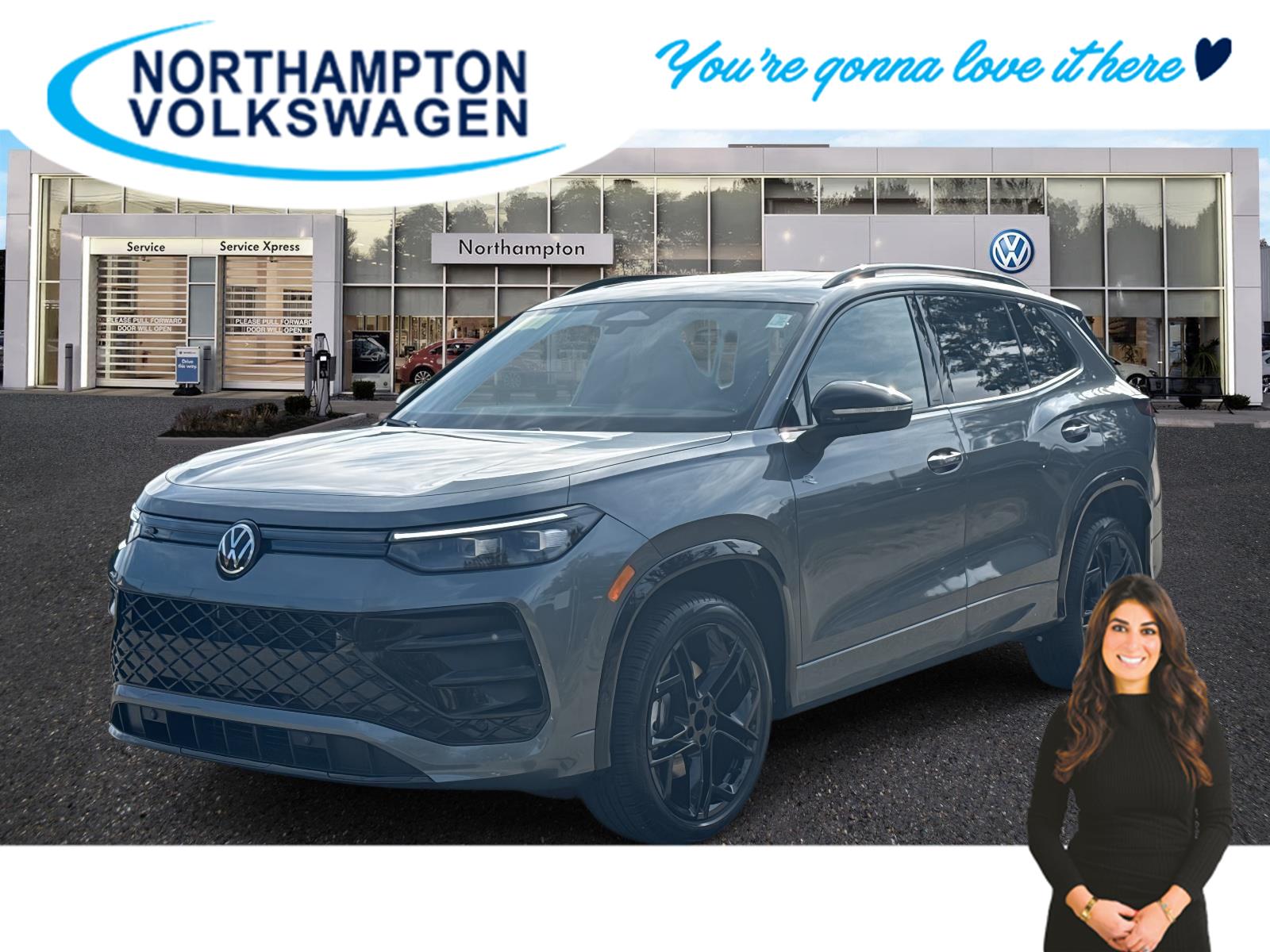 2025 Volkswagen Tiguan SE R-LINE BLACK's photo