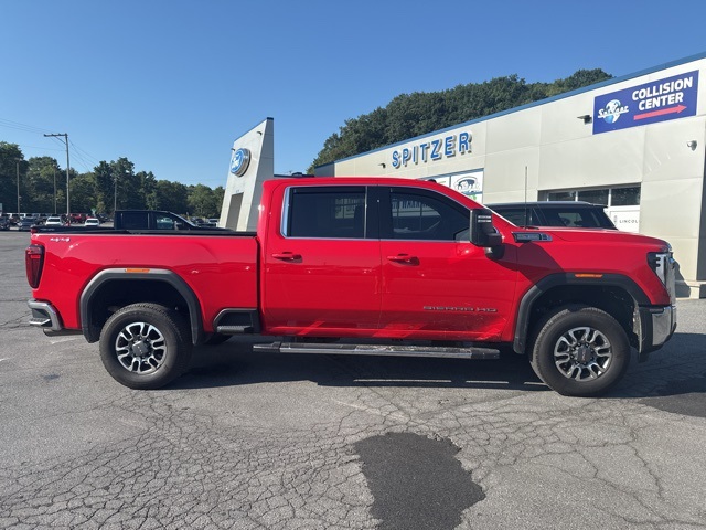 2024 Gmc Sierra HD SLE photo 3