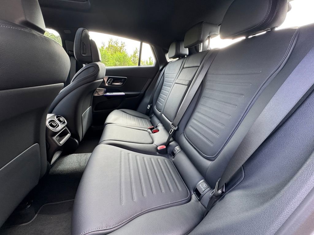 2026 Mercedes Benz GLC 43 AMG photo 9