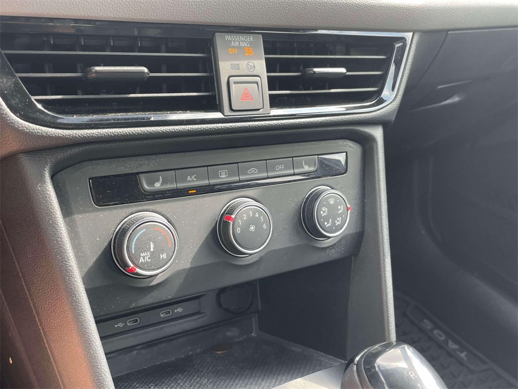 2022 Volkswagen Taos S photo 21
