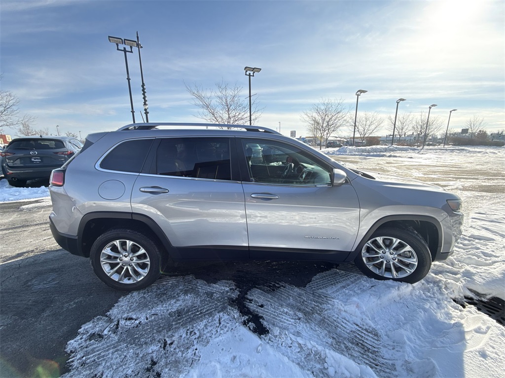 2019 JEEP CHEROKEE - Image 3