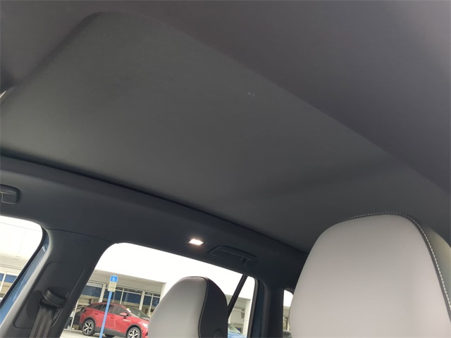 2025 Volkswagen Tiguan SE R-Line Black photo 21