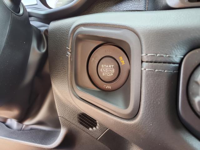 2025 Jeep Gladiator Sport photo 11