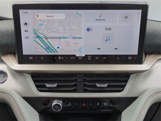 2025 Ford Explorer photo 16