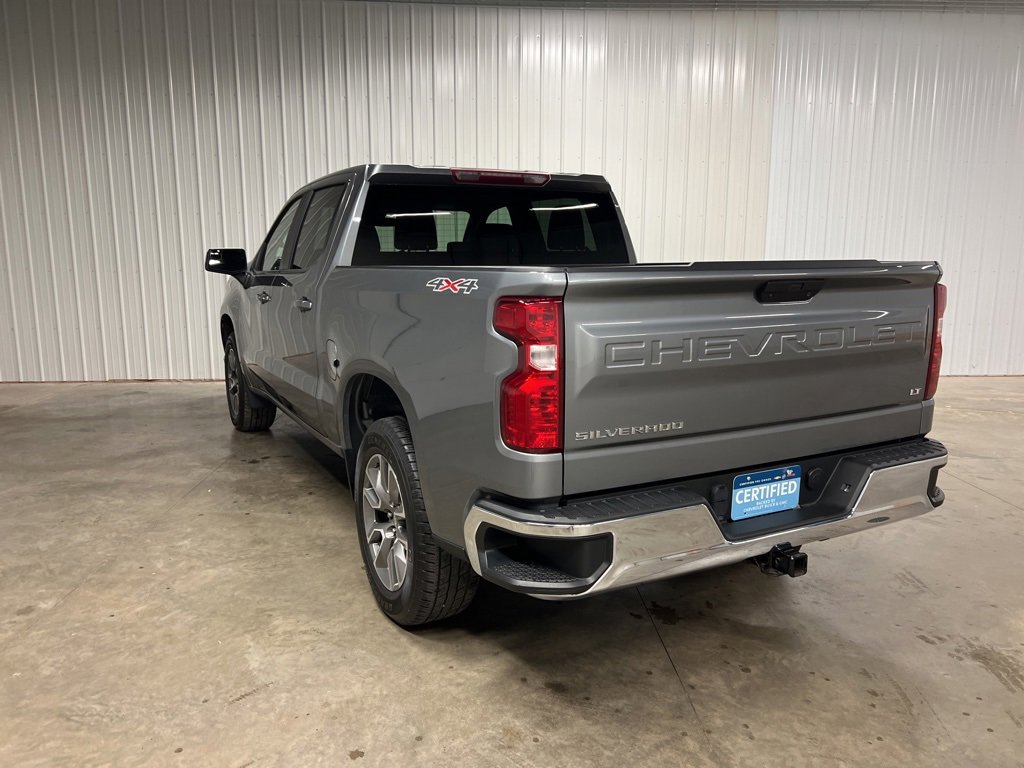 2022 Chevrolet Silverado 1500 LT photo 4