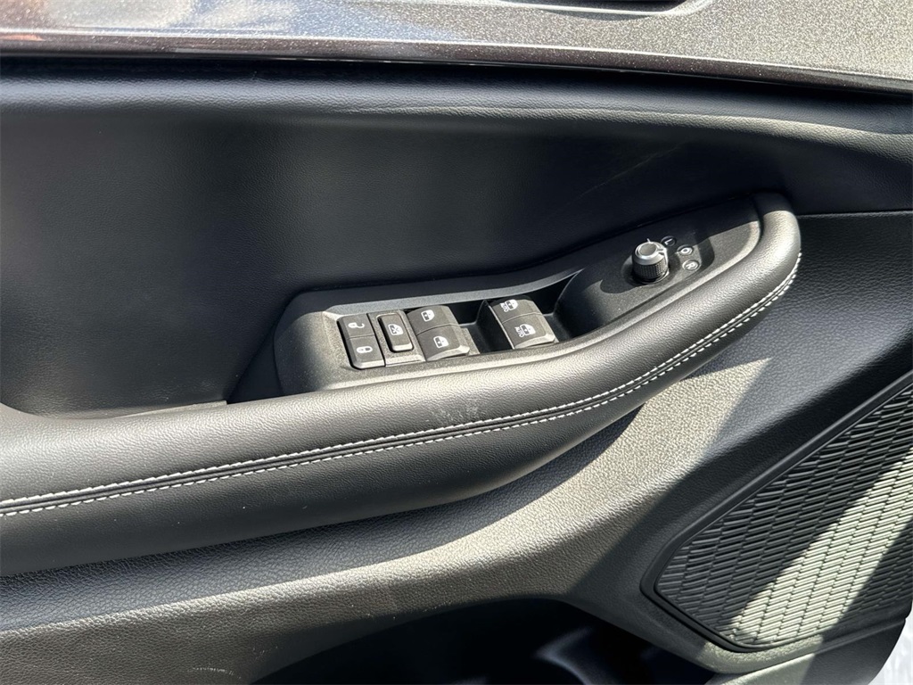 2023 Jeep Grand Cherokee Laredo photo 22