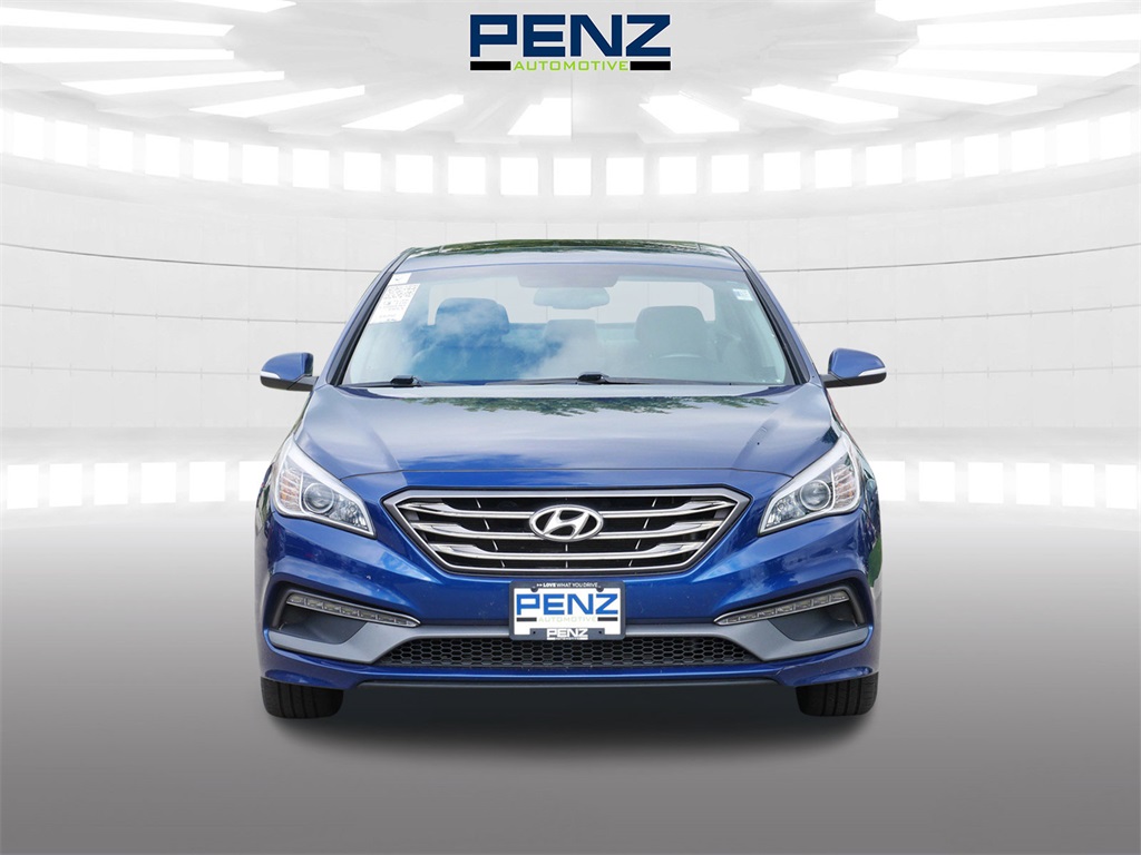 Used 2017 Hyundai Sonata Sport with VIN 5NPE34AF3HH438601 for sale in Rochester, Minnesota