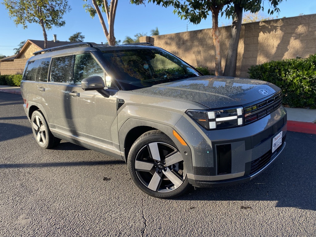 2024 Hyundai Santa Fe Limited HEV's photo