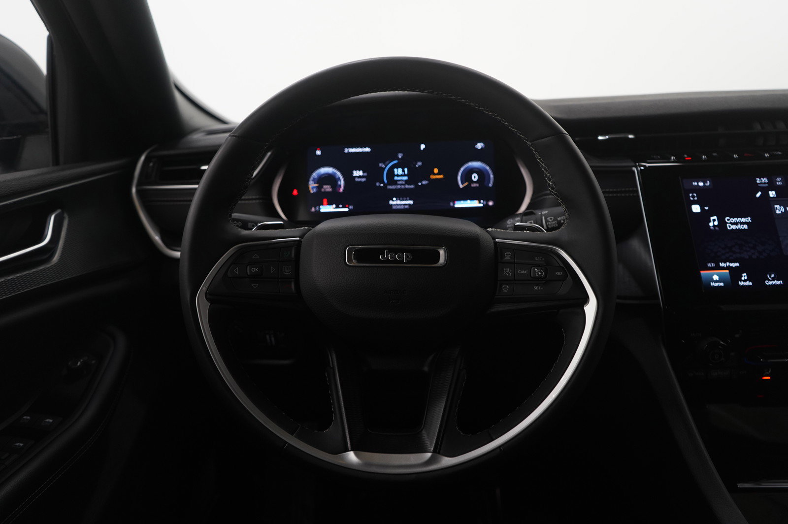 2023 Jeep Grand Cherokee Altitude photo 10