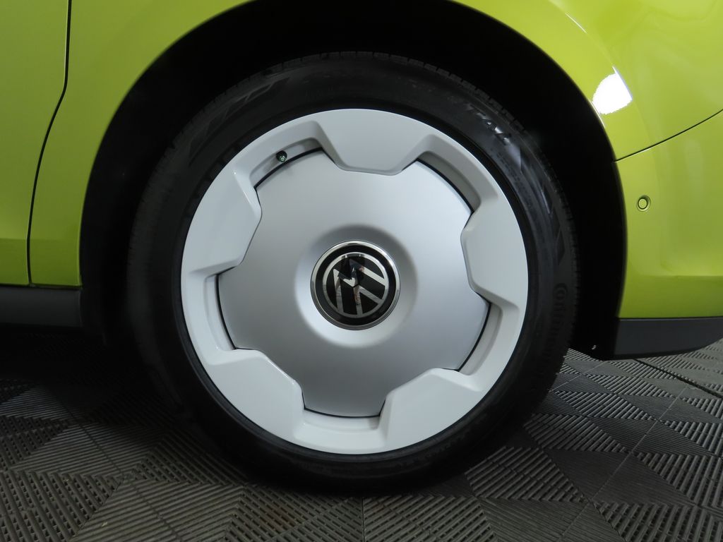 2025 Volkswagen ID. Buzz photo 24