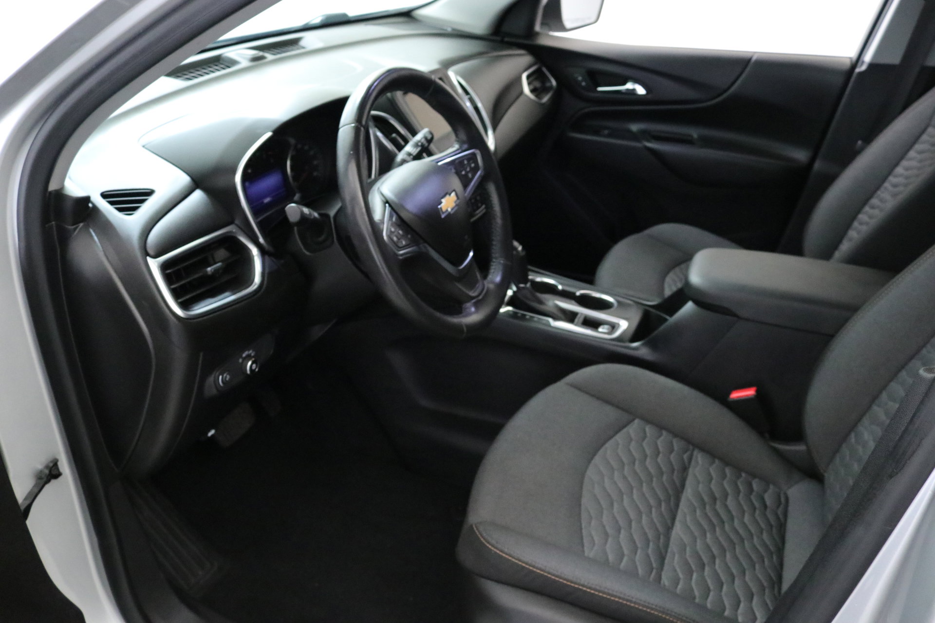 2019 Chevrolet Equinox LT photo 22