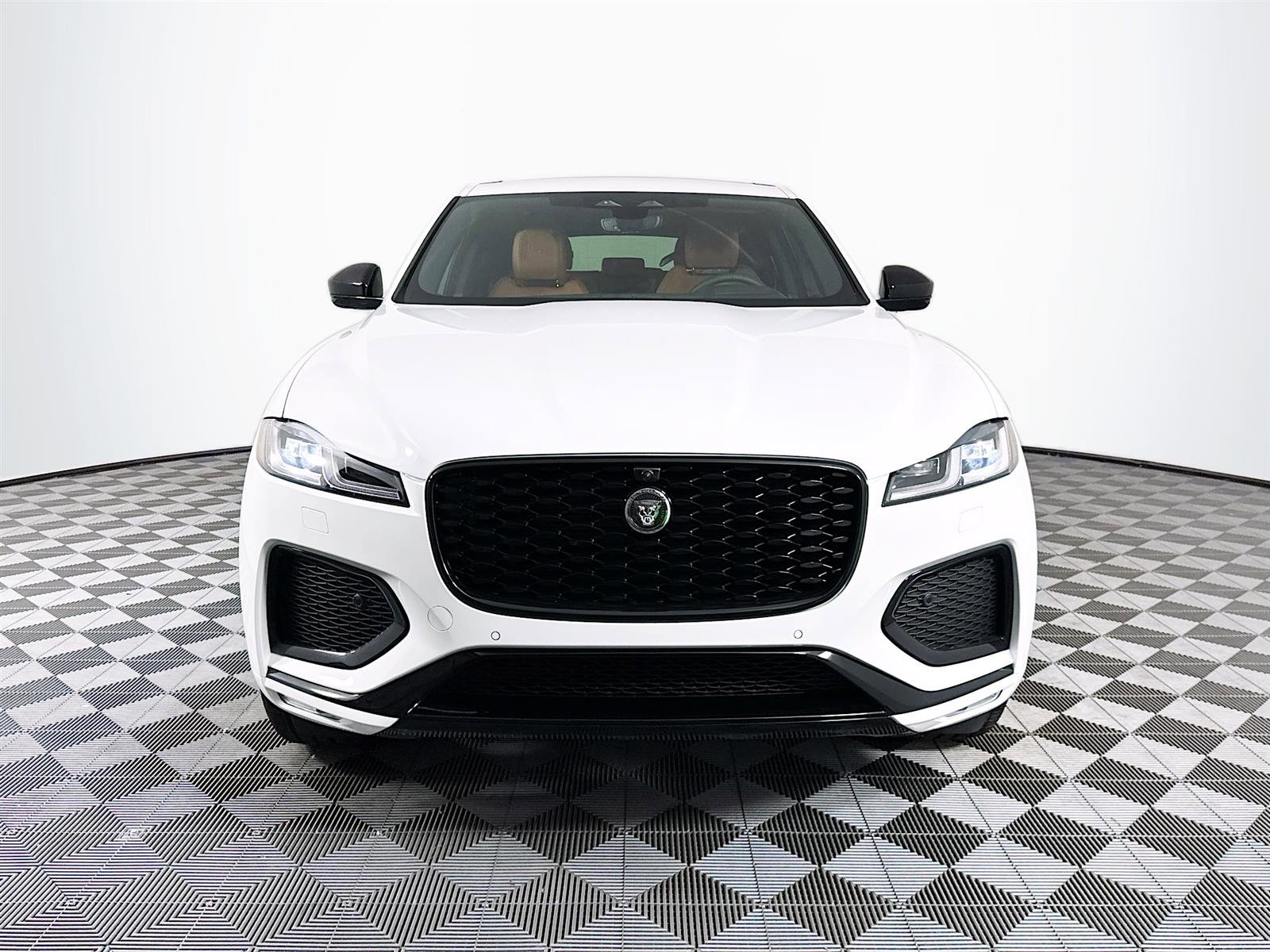 2026 Jaguar F-PACE P250 R-Dynamic S photo 2