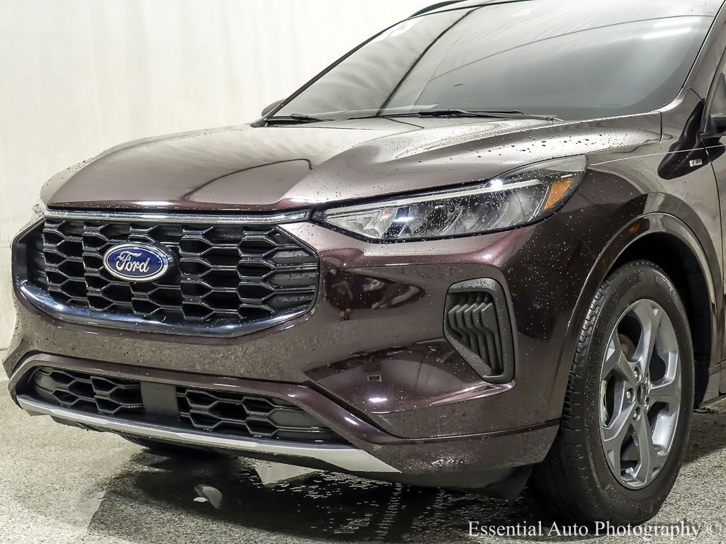 2023 FORD ESCAPE - Image 3