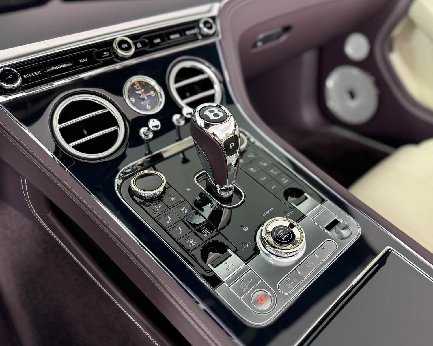 2024 Bentley Continental photo 22