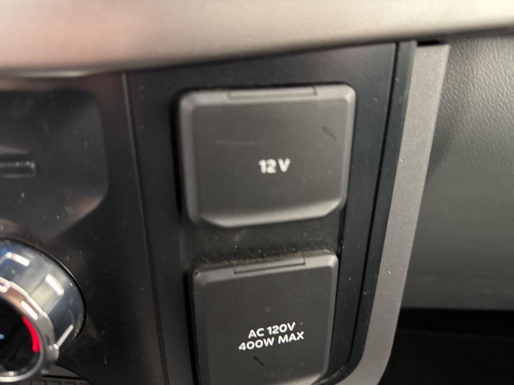 2024 Ford F-150 XLT photo 19