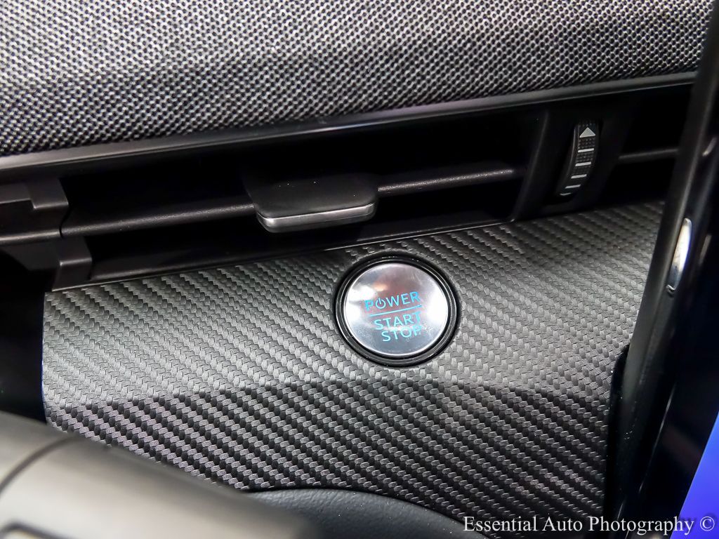 2025 FORD MUSTANG MACH-E - Image 17