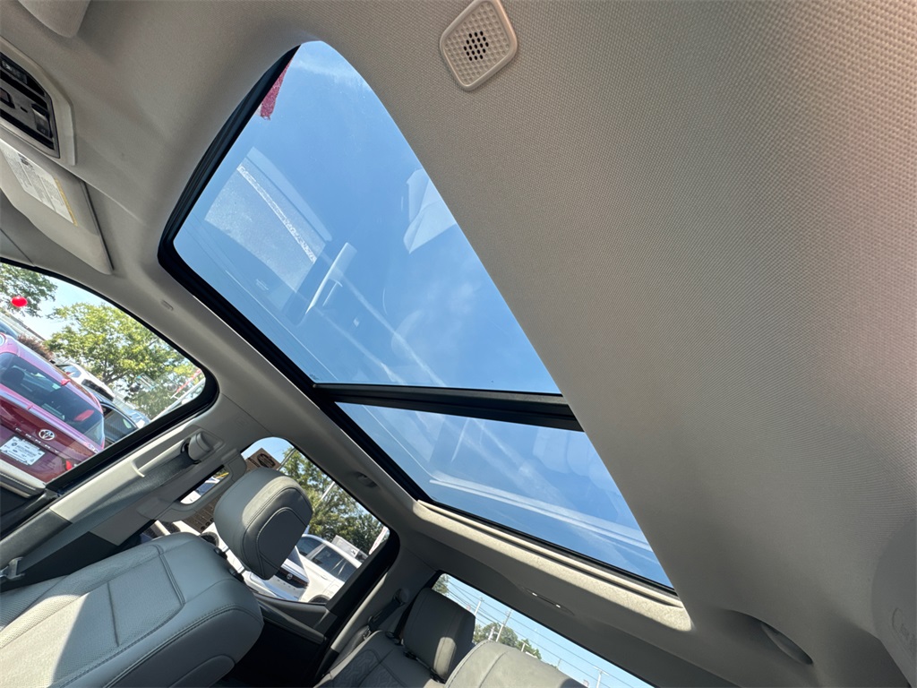2023 Toyota Tundra Limited photo 28