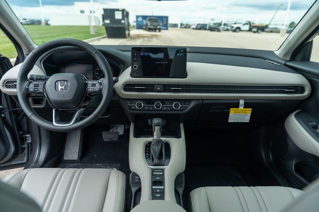2026 Honda HR-V EX-L photo 12