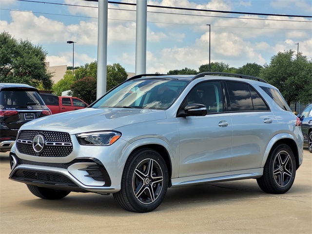 2026 Mercedes Benz GLE 450 4MATIC photo 3