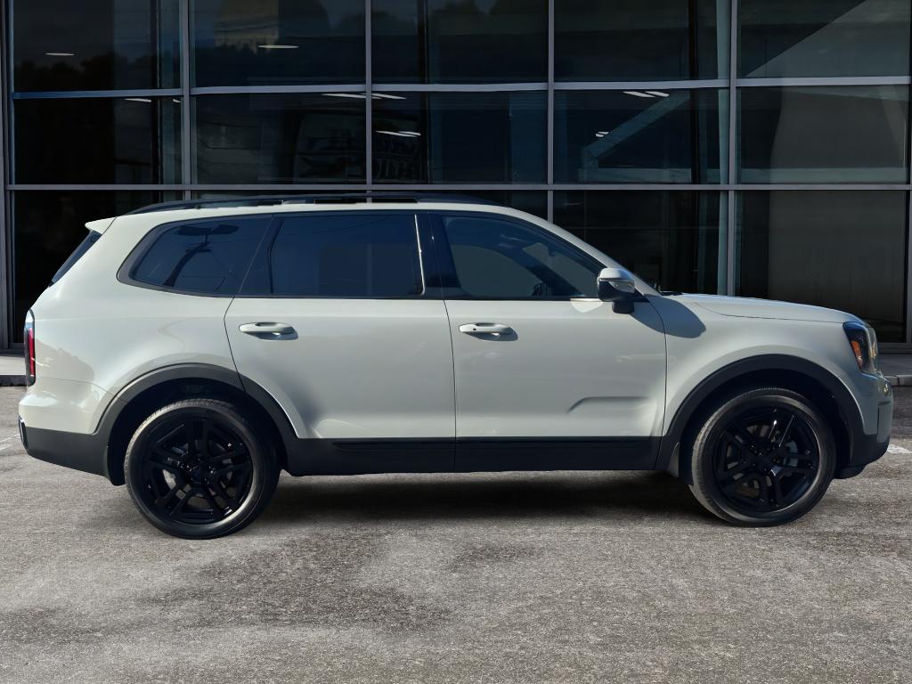 2025 Kia Telluride EX X-Line photo 4