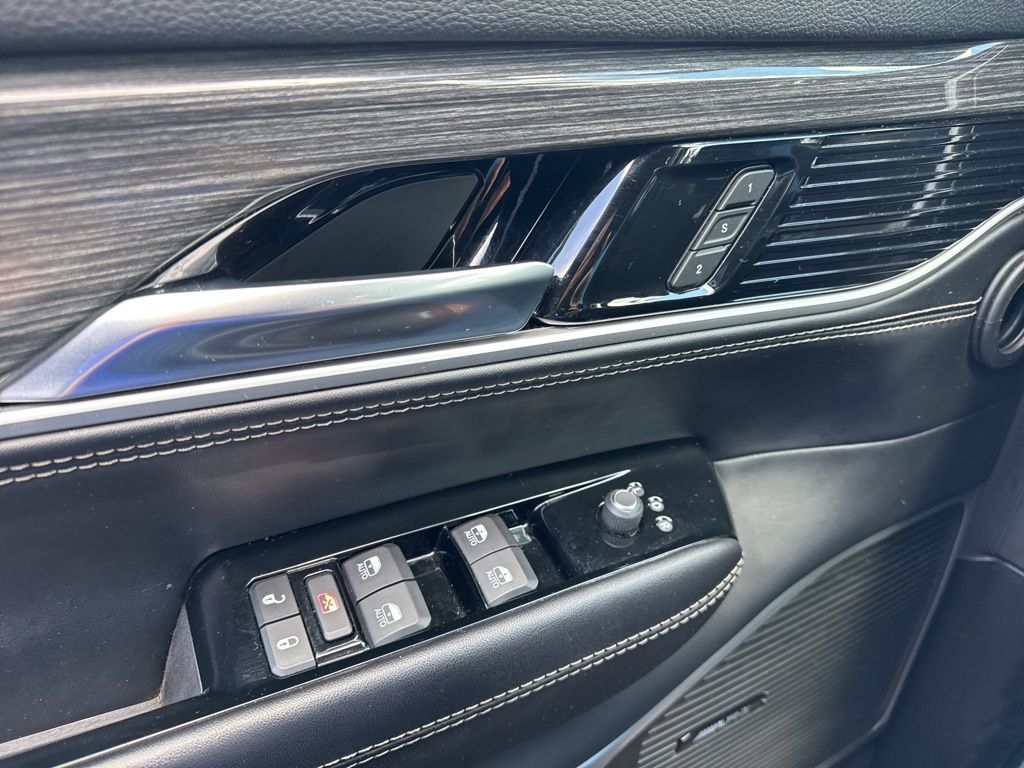 2022 Jeep Wagoneer Series II photo 8