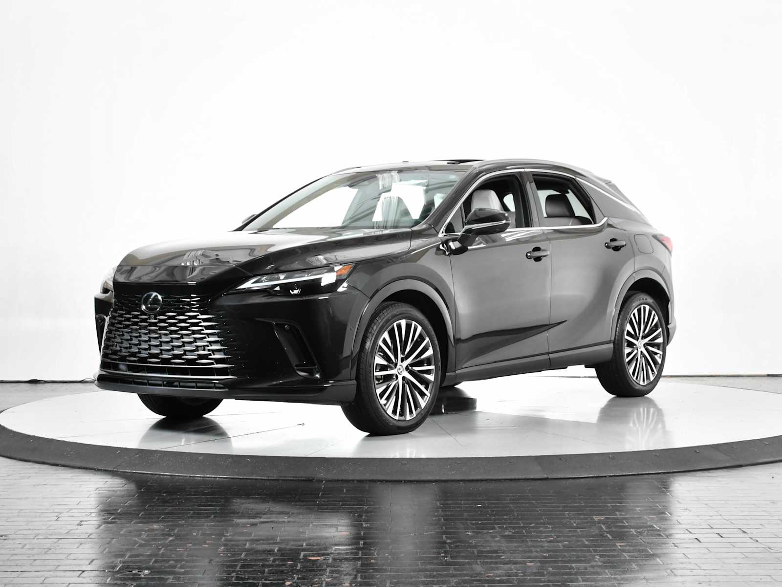 2024 Lexus RX 350's photo