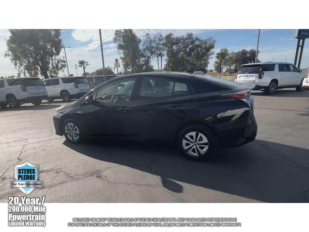 2018 Toyota Prius Two photo 8