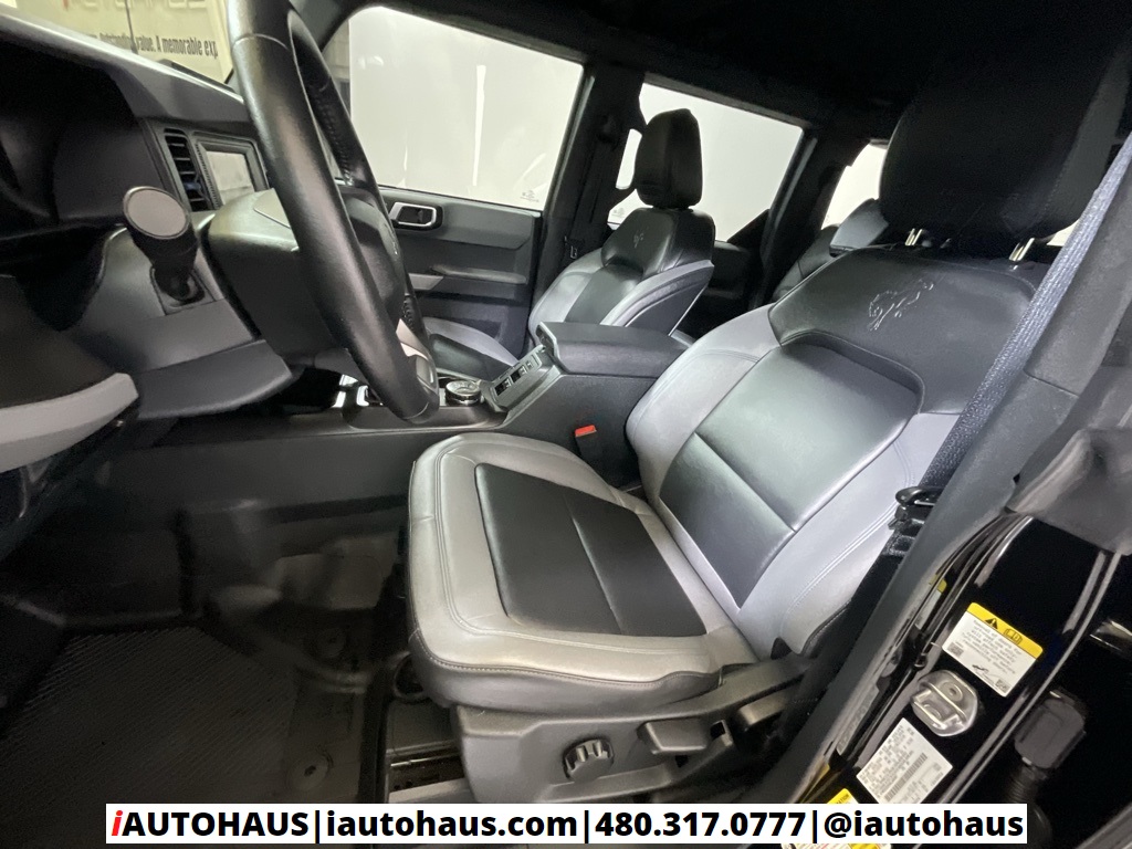 2022 Ford Bronco Black Diamond photo 19