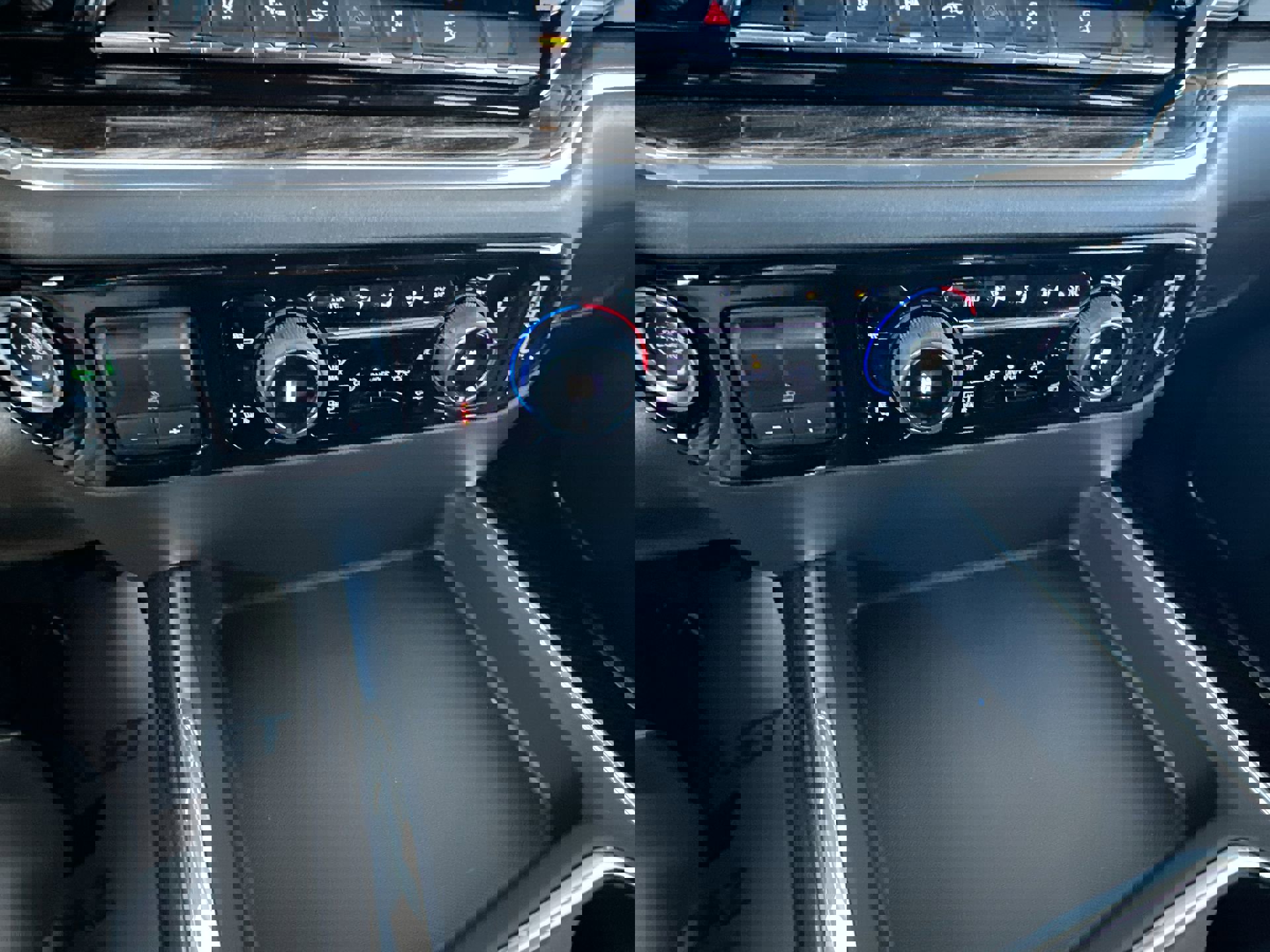 2025 Chevrolet Silverado 2500HD LT photo 19
