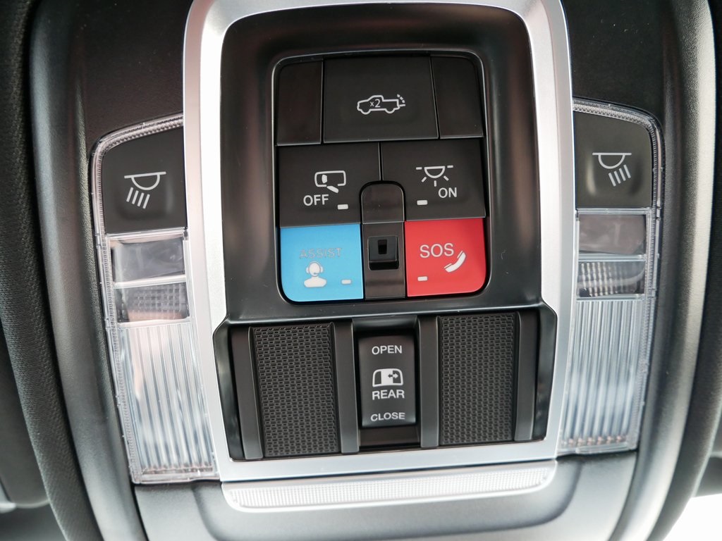 2025 Ram 1500 Laramie photo 33