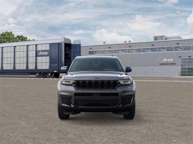 2025 Jeep Grand Cherokee Altitude X photo 2