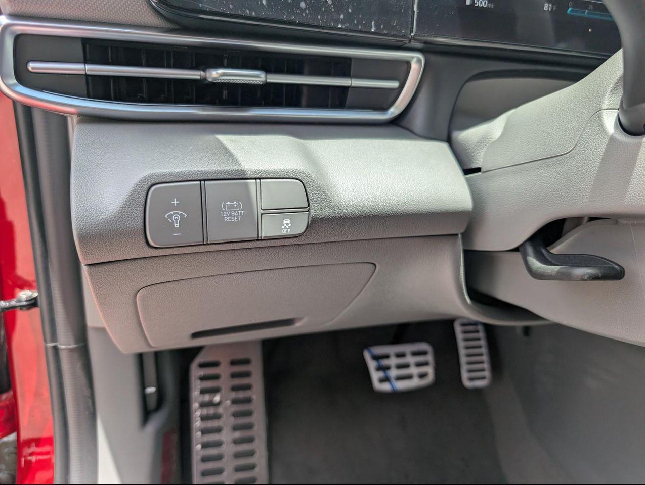 2025 Hyundai Elantra Hybrid SEL Sport photo 19