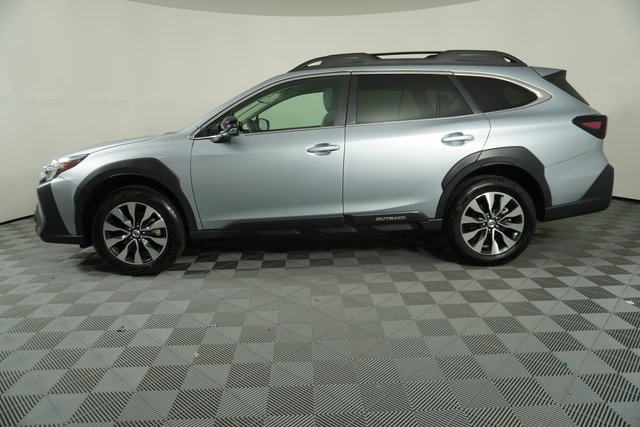 2024 Subaru Outback Limited photo 2