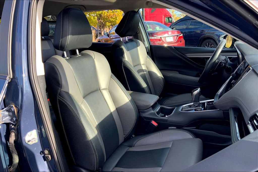2024 Subaru Outback Onyx Edition XT photo 4