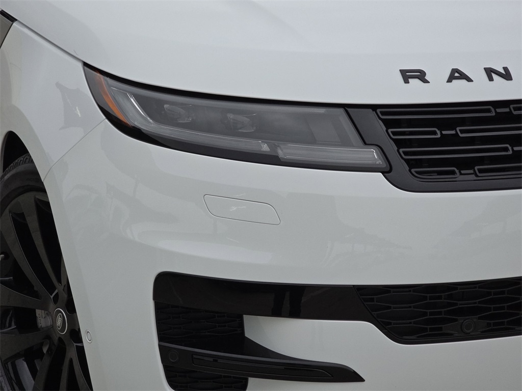 2025 Land Rover Range Rover Sport SE photo 26