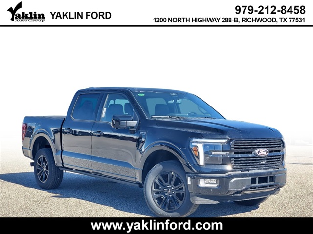 2025 Ford F-150 Platinum's photo