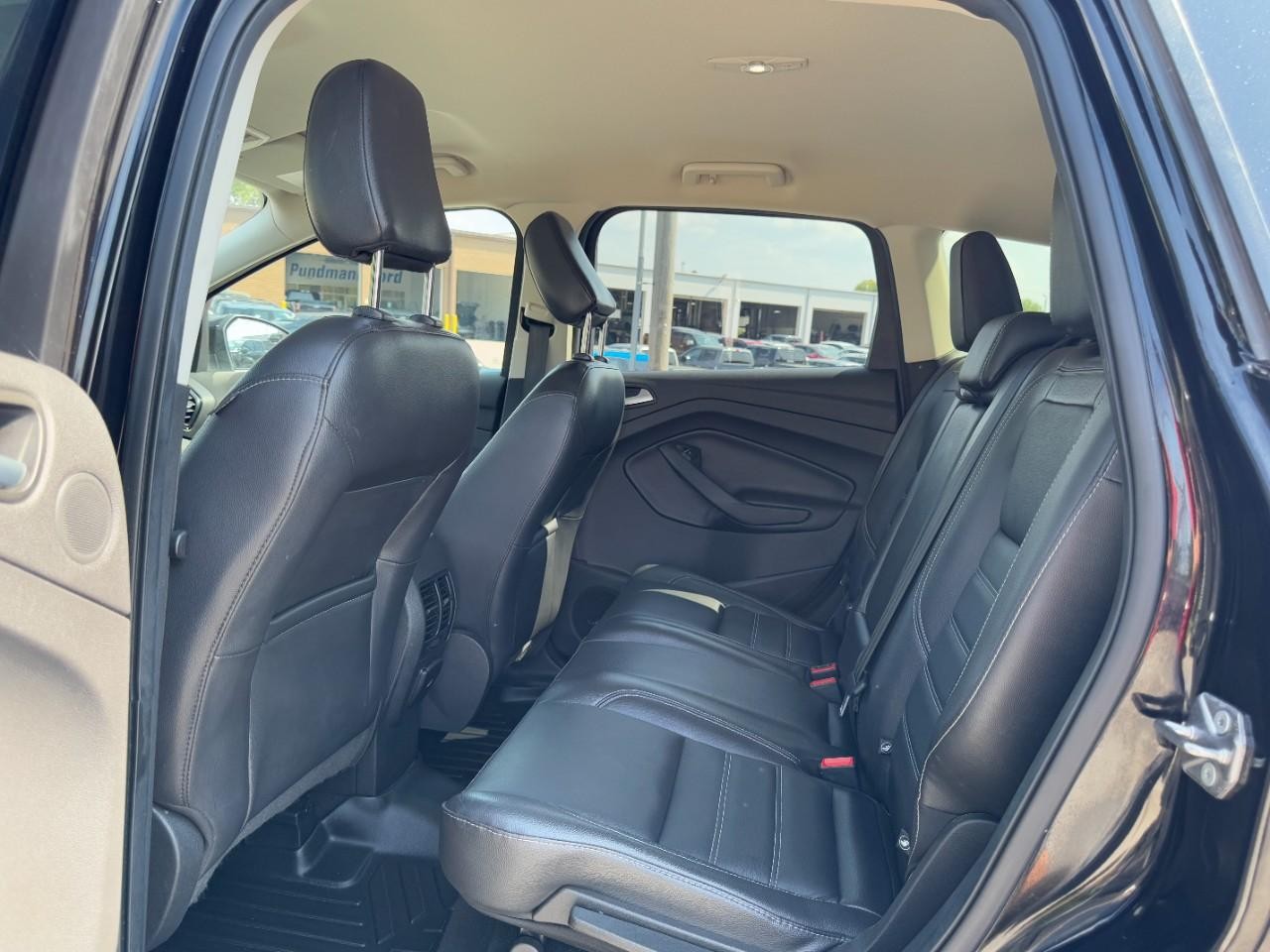 2019 Ford Escape Titanium photo 10